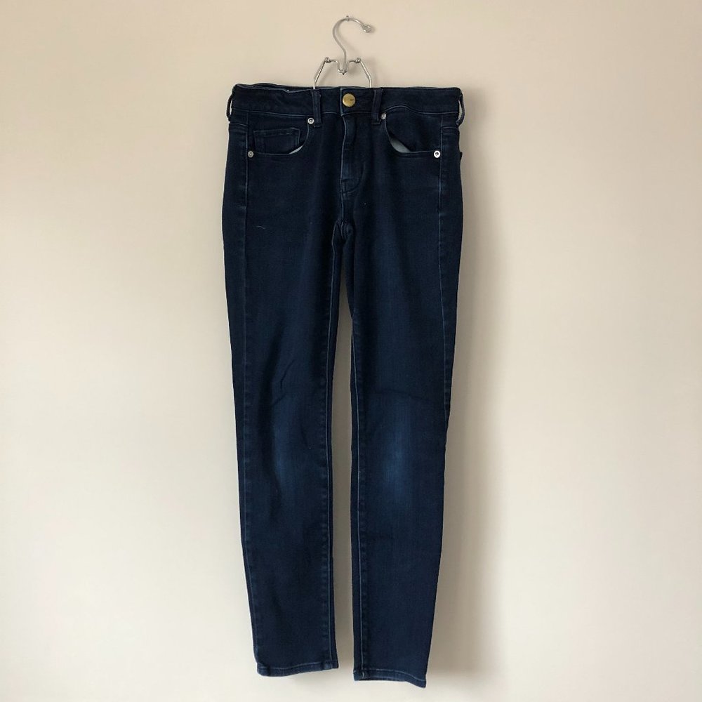 American Eagle | dark wash skinny jeans